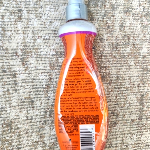 Got2b Kinkier Spray Gel New HTF - Picture 2 of 3